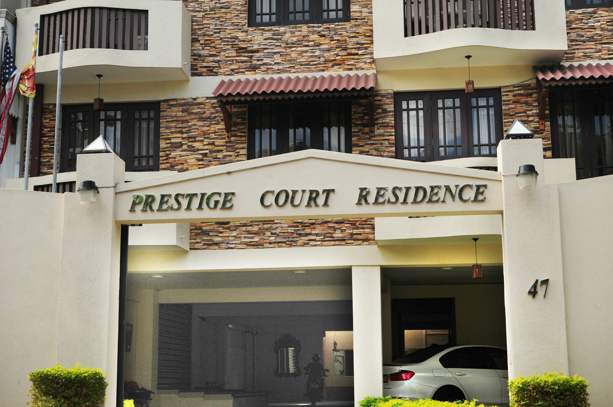 Hotel Prestige Court Residencies à Dehiwala-Mont Lavinia Extérieur photo